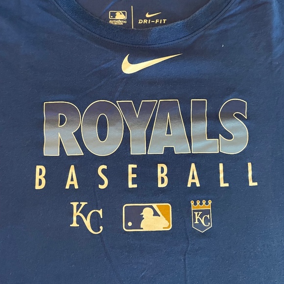 Nike Dri-Fit Men's Kansas City Royals Short-Sleeve Tee Shirt - Picture 1 of 2
